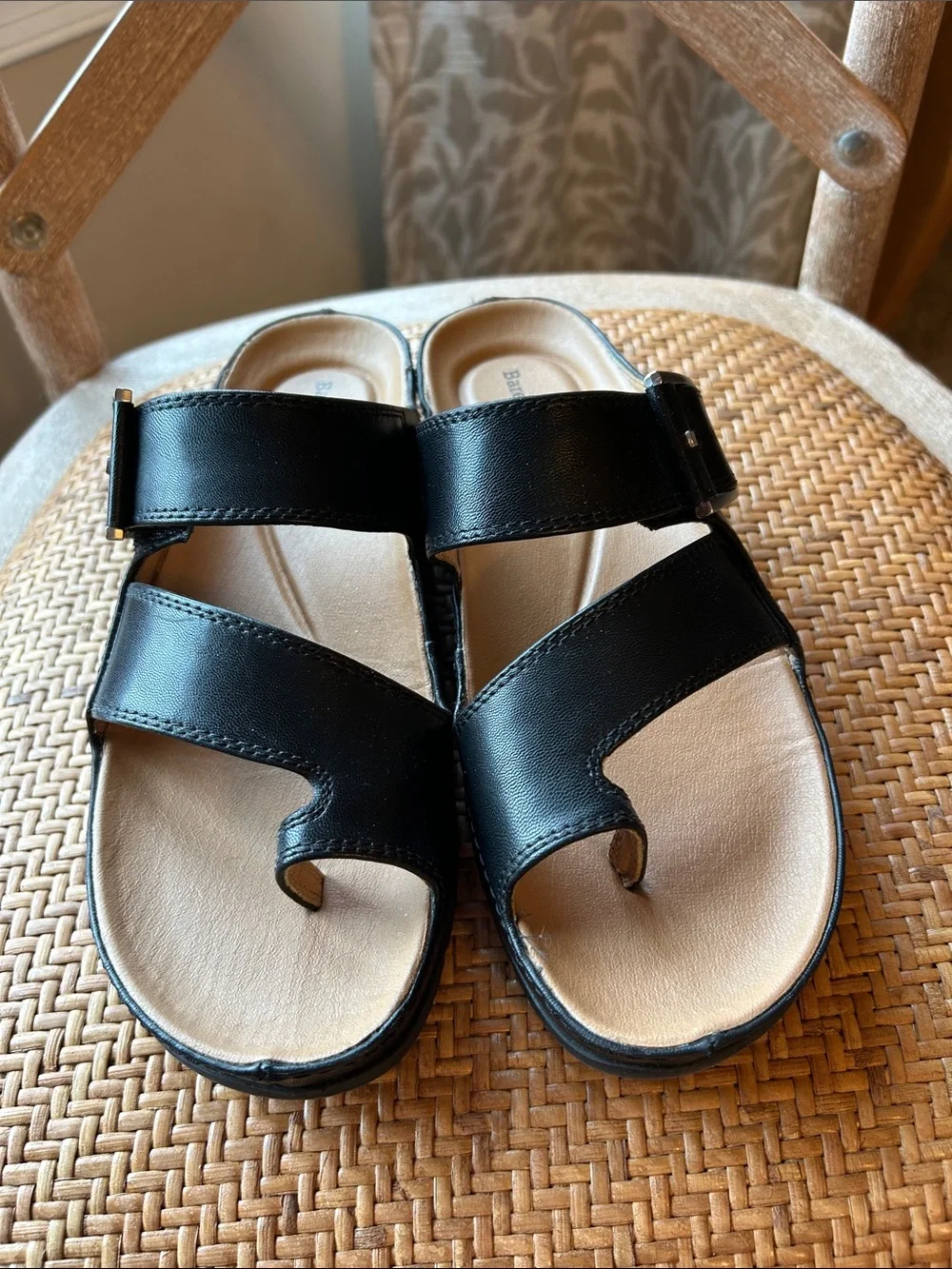 Baretraps Welda 1 in Wedge Sandals